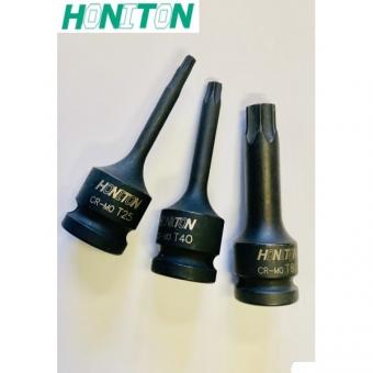 Hlavice 1/2"průmyslová - kovaná TORX 70 H78T70 - Hlavice průmyslová, rázová, kovaná TORX T45 otvor : 1/2" délka : 78mm ocel : chrom-molybden CrMo, DIN 3129 použití pro rázové pneumatické utahováky a elektrické nářadí odolná nejvyšší zátěži, PROFIkvalita z